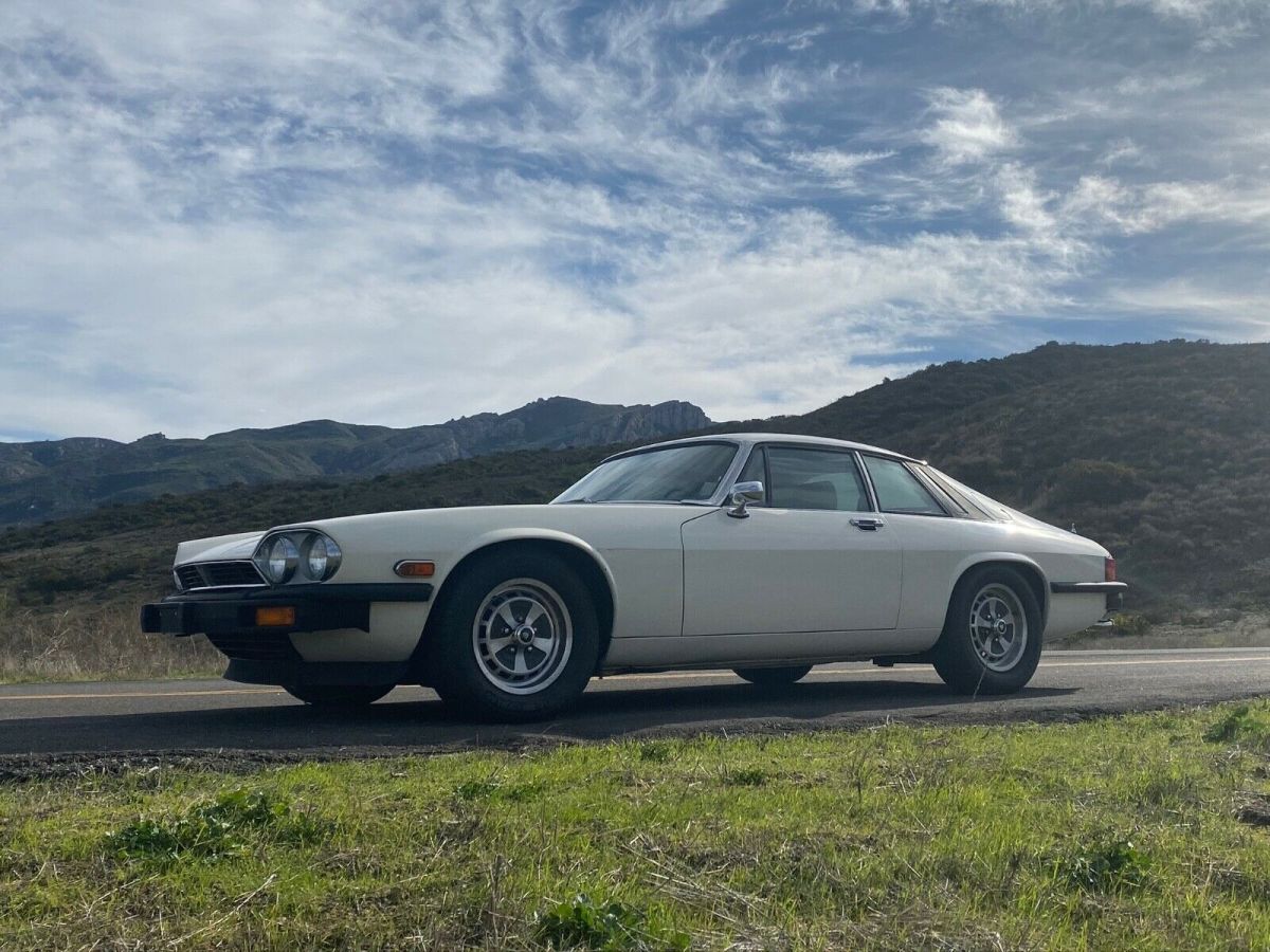 1977 Jaguar XJS Beige Leather - photo 2