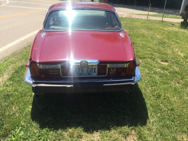 1977 Jaguar XJ12 - photo 7