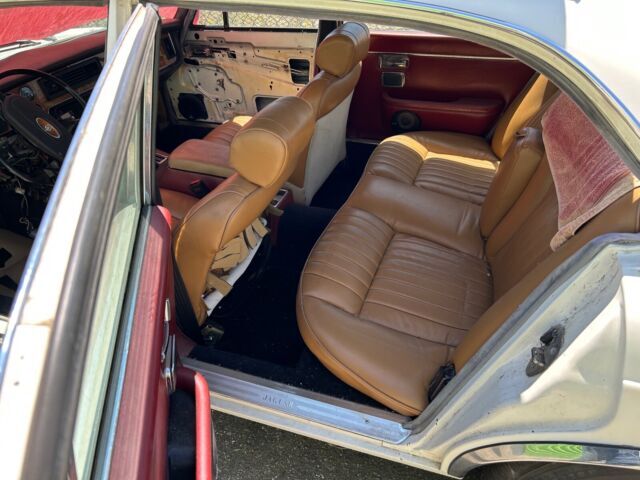 1977 Jaguar XJ6 - photo 9