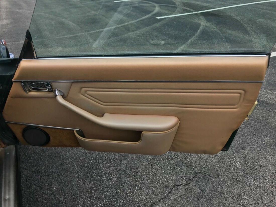 1977 Jaguar XJ6 Collectible low miles coupe no rust clean survivor - photo 11