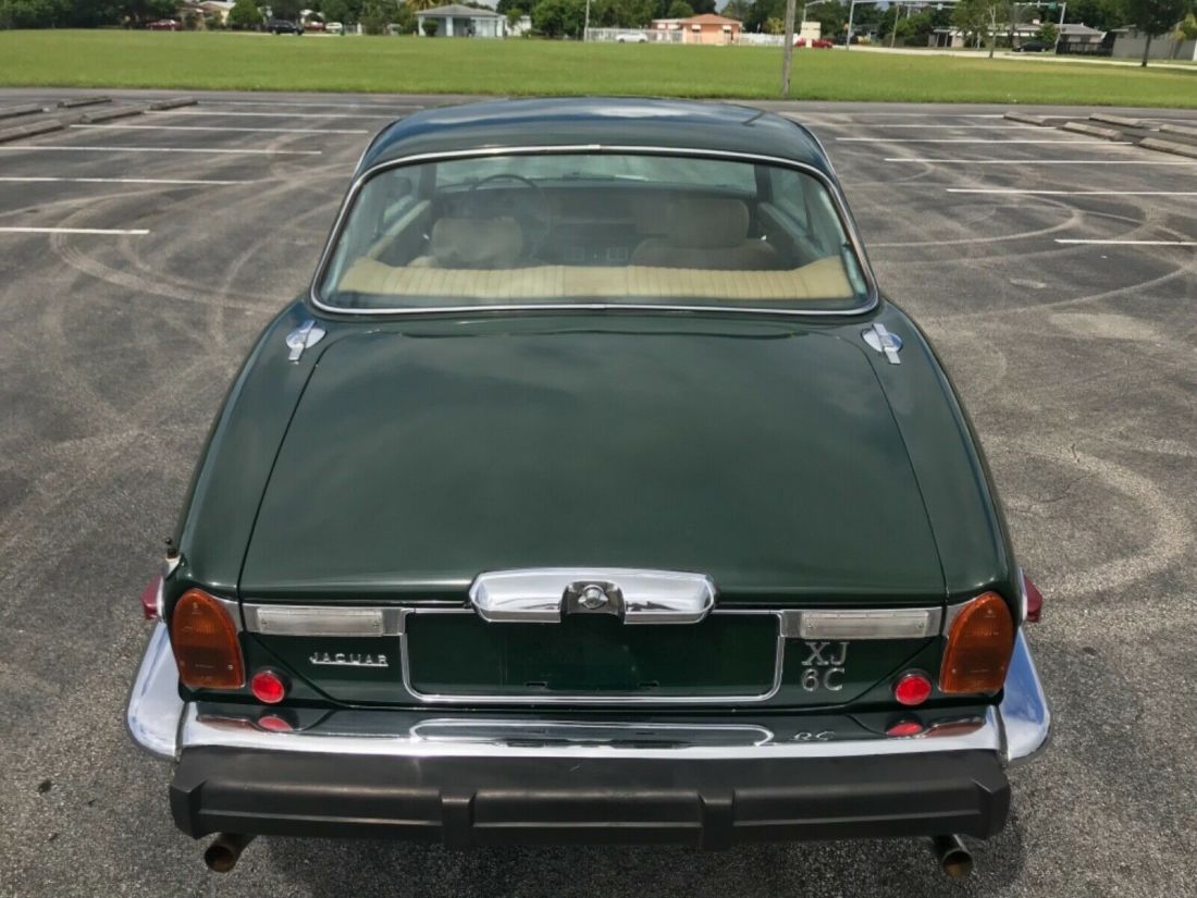1977 Jaguar XJ6 Collectible low miles coupe no rust clean survivor - photo 8