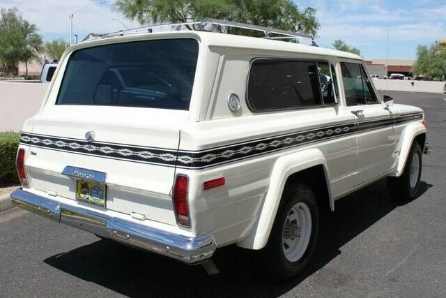 1977 Jeep Cherokee S Widetrack 4X4 401 V8 -- - photo 5