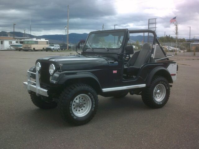 1977 jeep CJ-5 Levi's edition **NO RESERVE AUCTION** 1977 Jeep CJ CJ-5