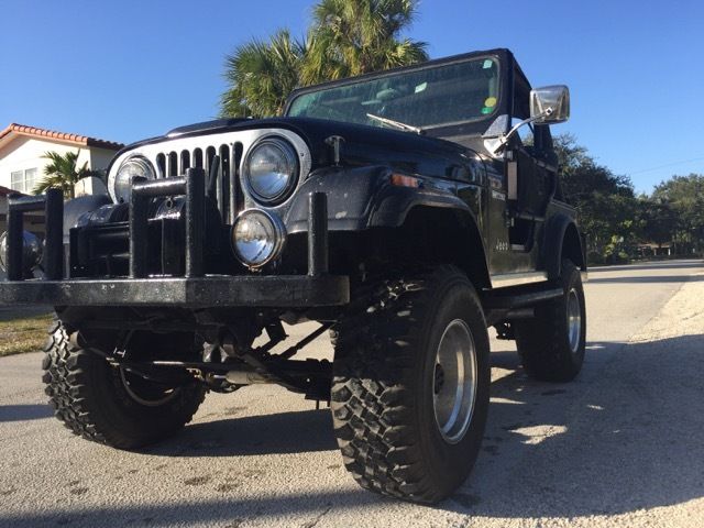 1977 JEEP CJ5 304 V8 DAILY DRIVER CUSTOM BUMPERS/ROLL BAR/24 TON WINCH/BLUETOOTH 1977 Jeep CJ CJ5