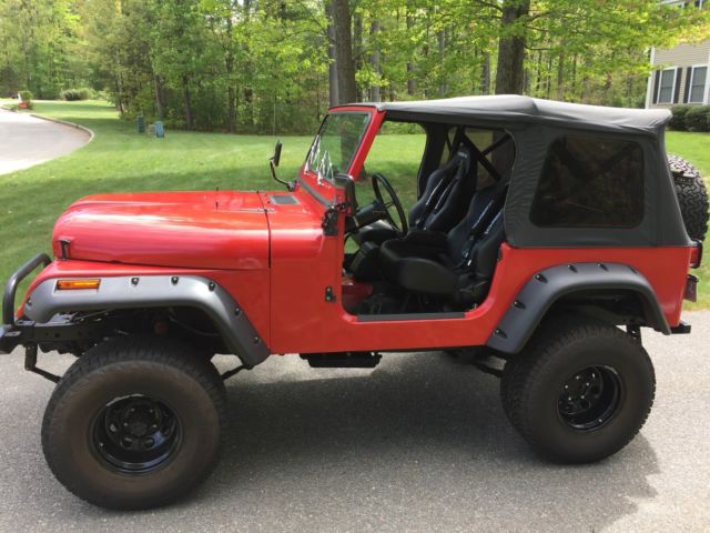 1977 Jeep CJ7, V-8, Fiberglass Body 1977 Jeep CJ