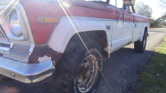 1977 Jeep J10 Truck Good Condition / Still has original paint 1977 Jeep J10