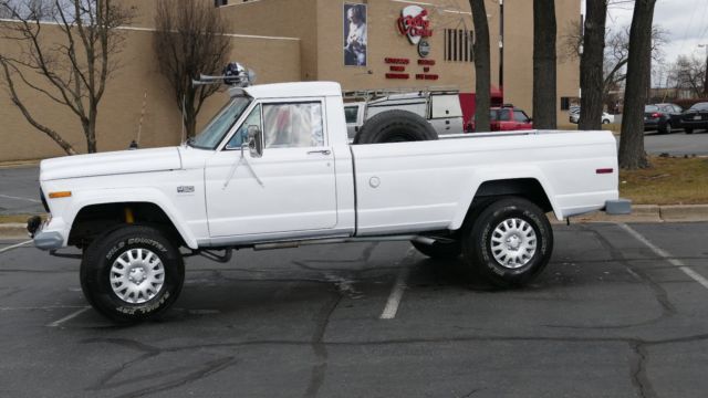1977 Jeep J20 base, 5.9l 360 - photo 2