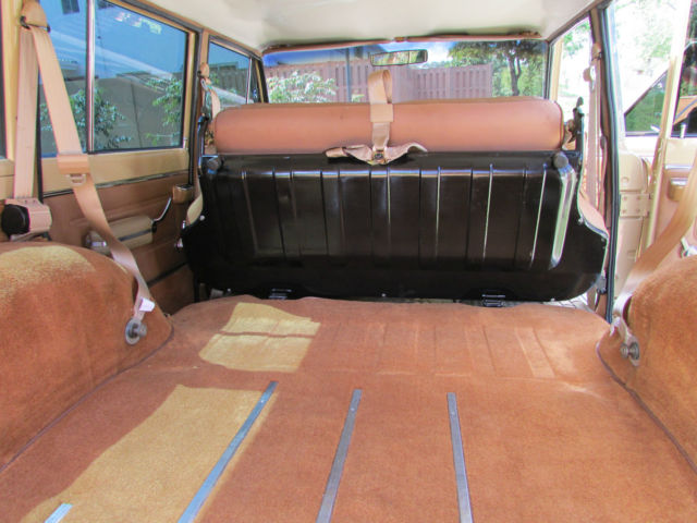 1977 Jeep Wagoneer - photo 9