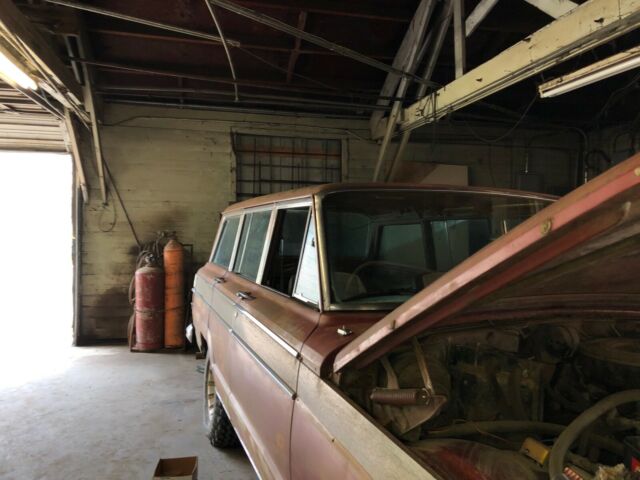 1977 Jeep Wagoneer - photo 11