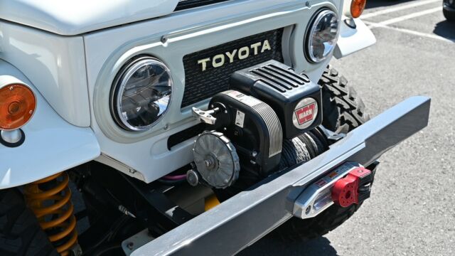 1977 Toyota Land Cruiser FJ40 - photo 11