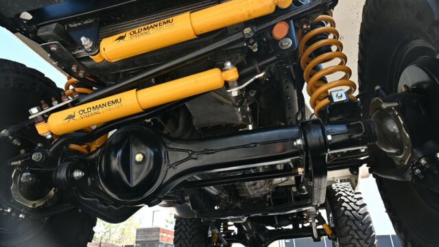 1977 Toyota Land Cruiser FJ40 - photo 6