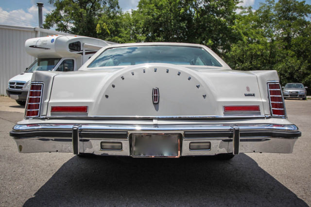 1977 Lincoln Continental Mark V Cartier Edition - photo 4
