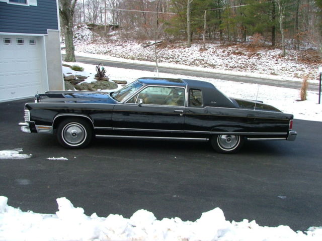 1977 Lincoln Town Coupe base coupe 2 door - photo 2