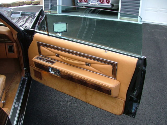 1977 Lincoln Town Coupe base coupe 2 door - photo 9