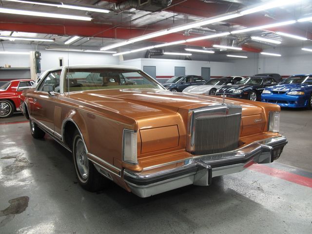 1977 Lincoln "Mark V" -- - photo 8
