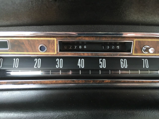 1977 Lincoln Continental - photo 6