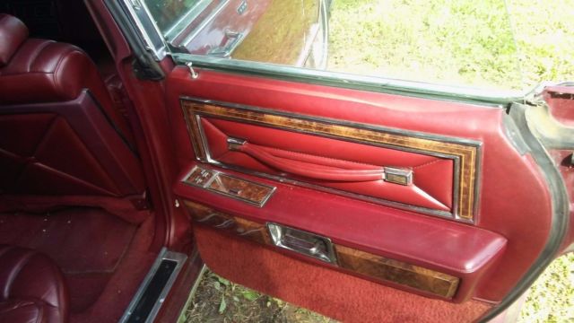 1977 Lincoln Continental - photo 6