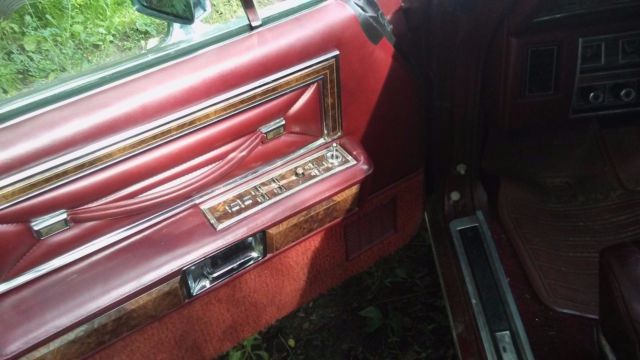 1977 Lincoln Continental - photo 8
