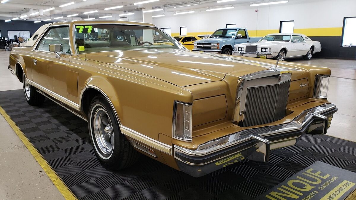 1977 Lincoln Continental - photo 3