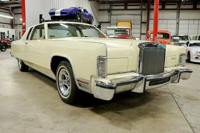 1977 Lincoln Continental -- - photo 7