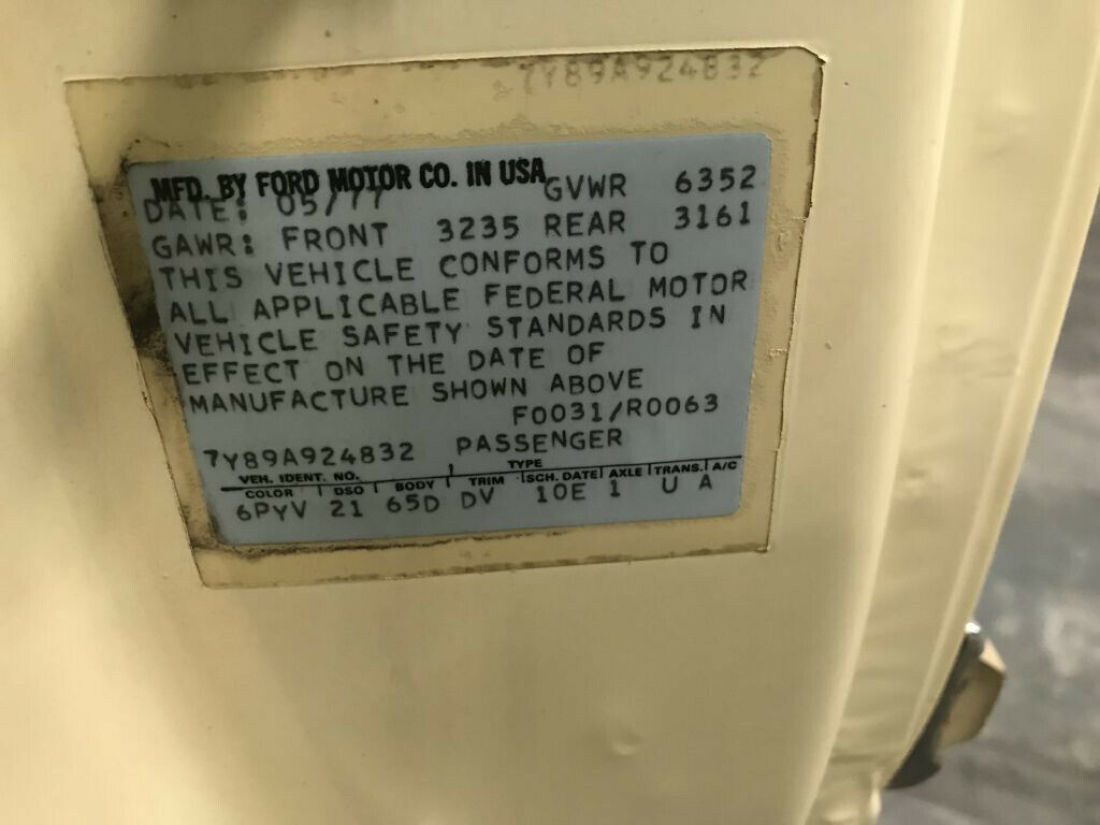 1977 Lincoln Continental - photo 5