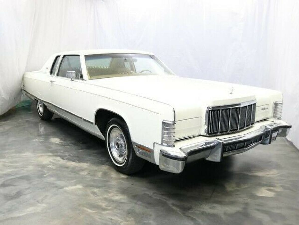 1977 Lincoln Continental - photo 6