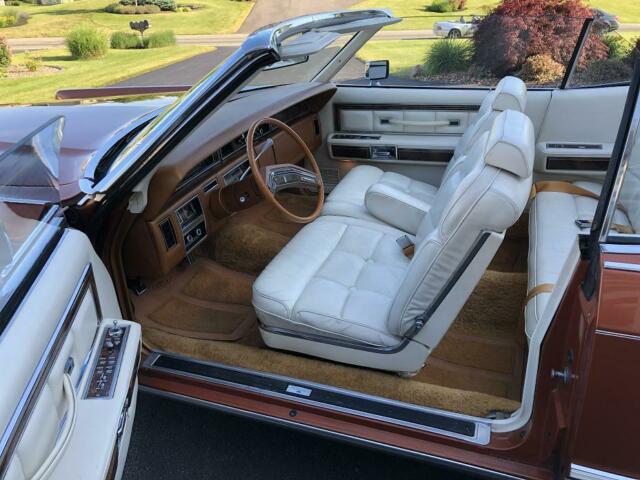 1977 Lincoln Continental - photo 7