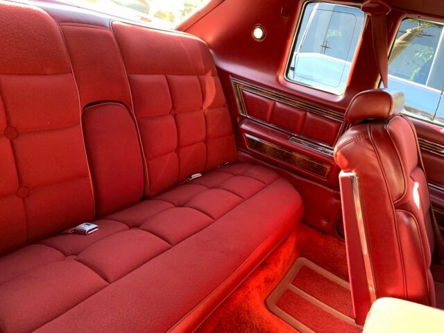 1977 Lincoln Continental Coupe - photo 11