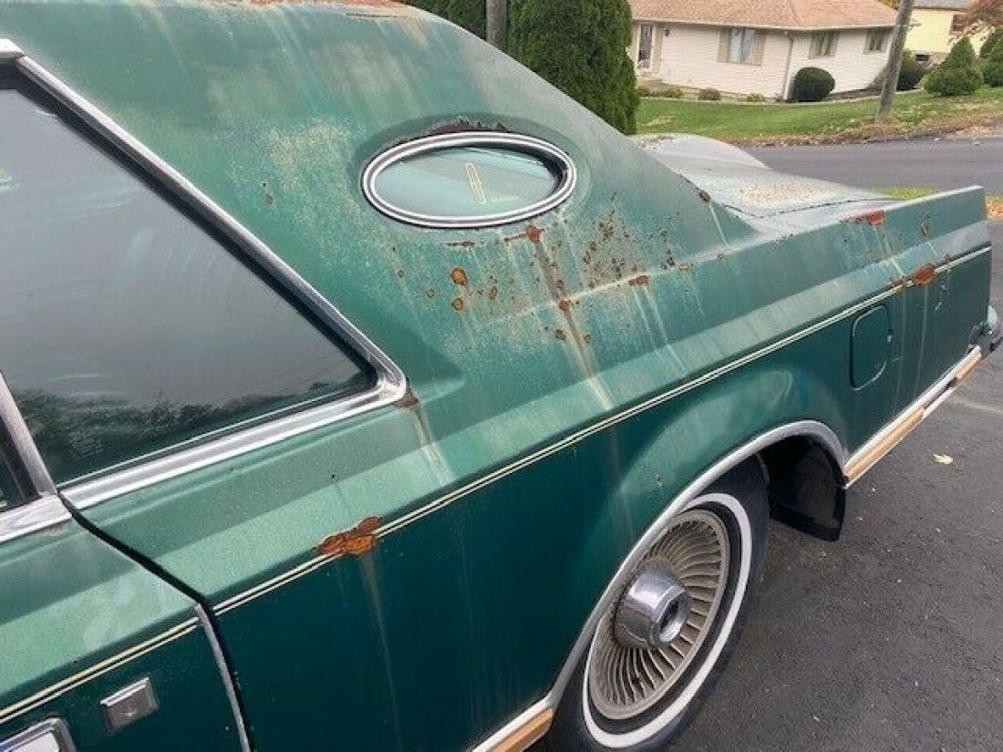 1977 Lincoln Continental - photo 12