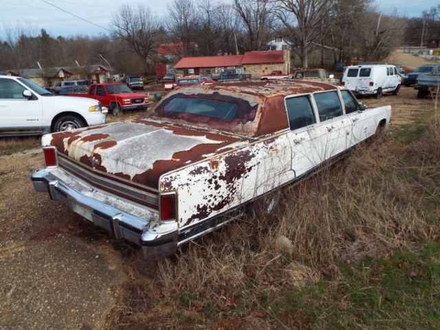 1977 Lincoln Continental - photo 3