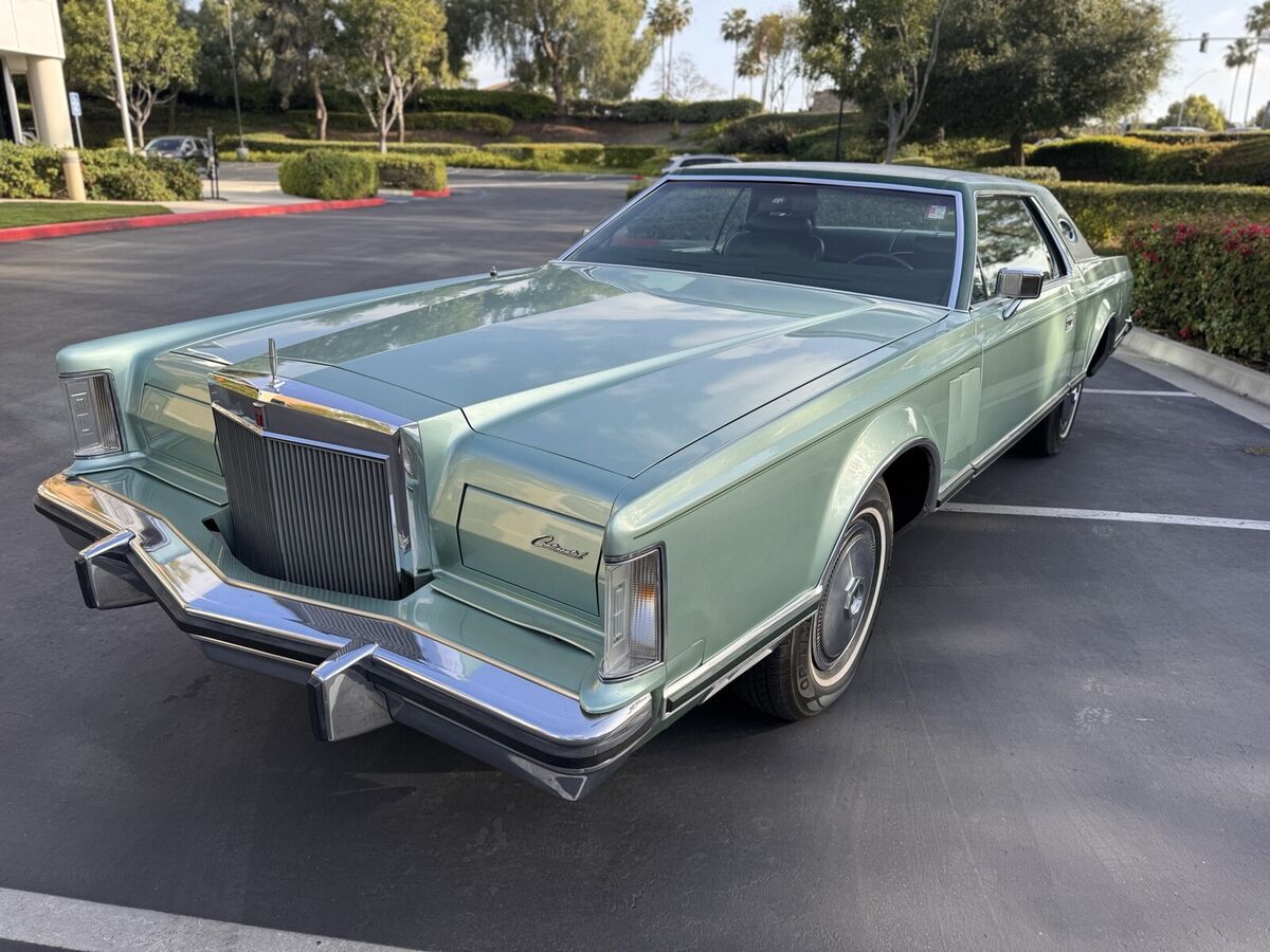 1977 Lincoln Continental Mark V - photo 10