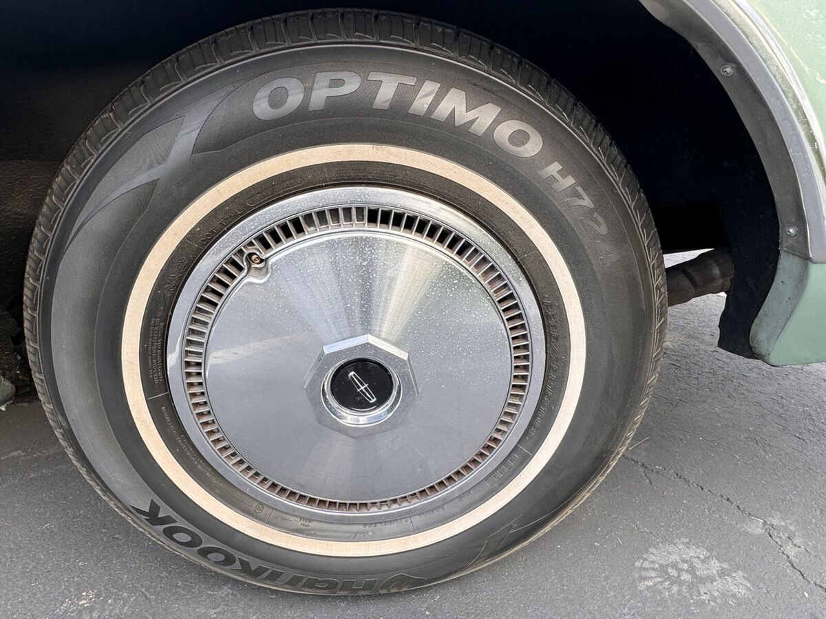 1977 Lincoln Continental Mark V - photo 12