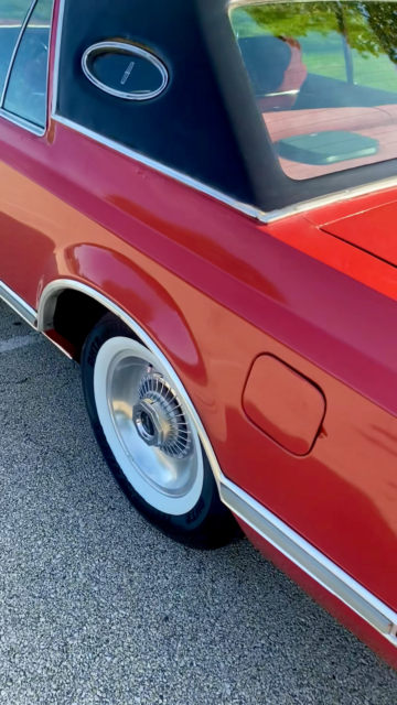 1977 Lincoln Continental - photo 2