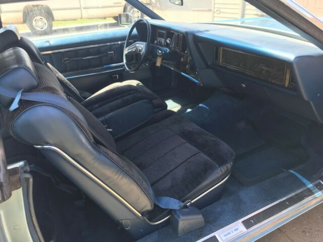 1977 Lincoln Mark Series Mark V - photo 9