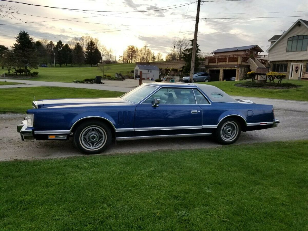 1977 Lincoln Continental - photo 13