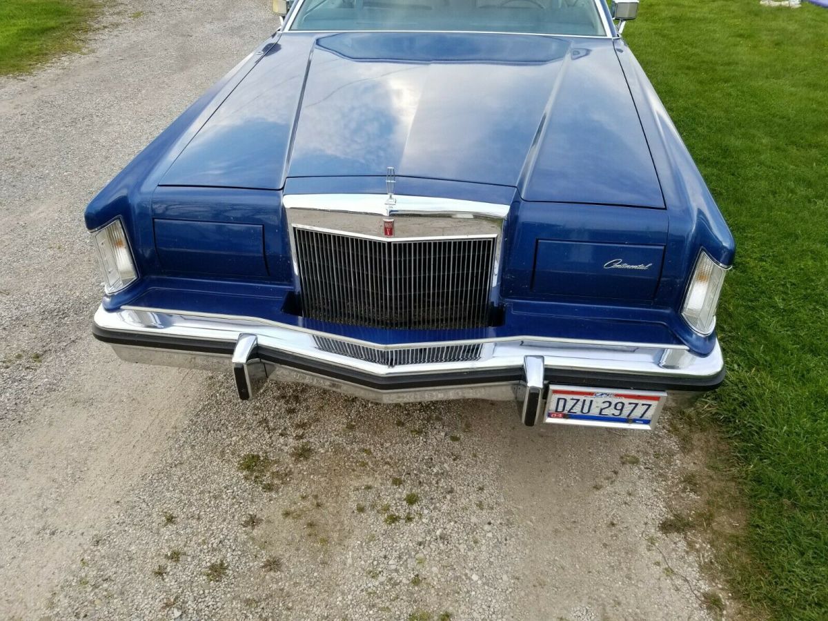 1977 Lincoln Continental - photo 3