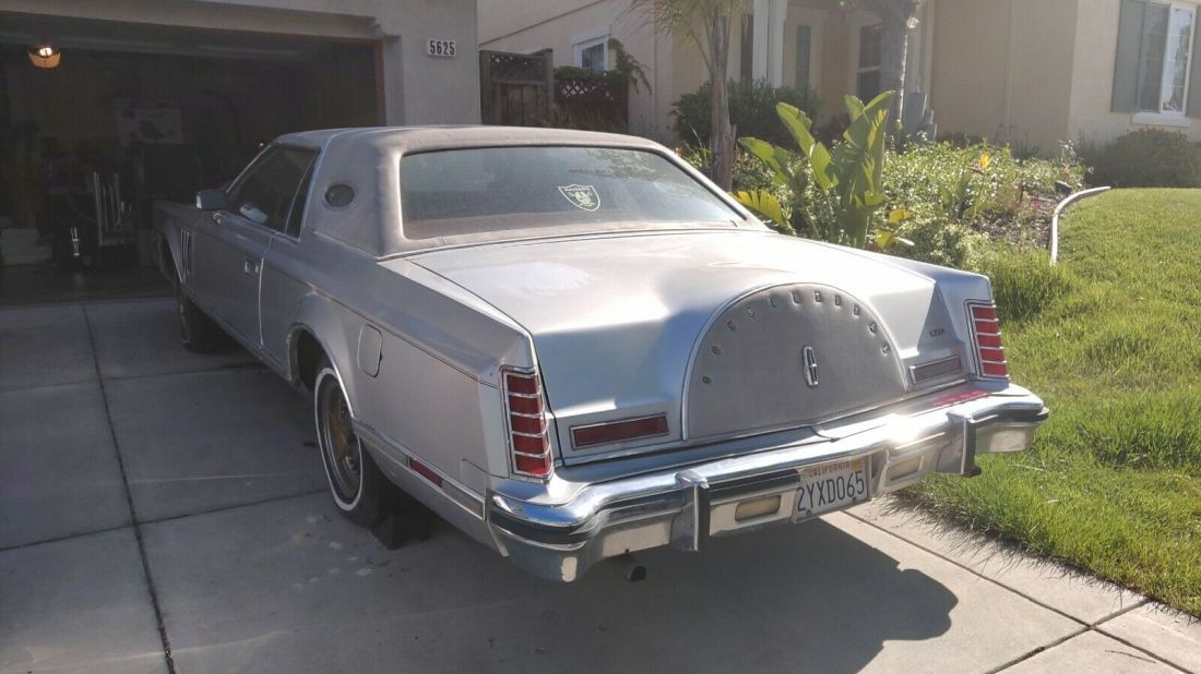 1977 Lincoln Continental Cartier Edition - photo 3