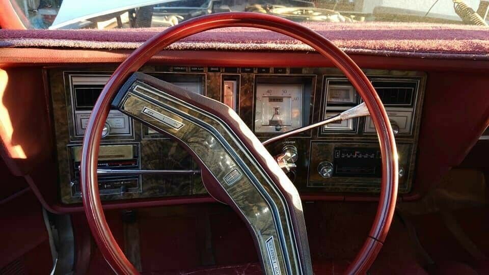 1977 Lincoln Continental Cartier Edition - photo 5