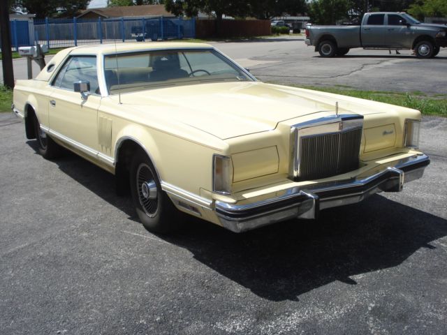 1977 Lincoln Continental Mark V – fully drivable – good original condition 1977 Lincoln Mark Series