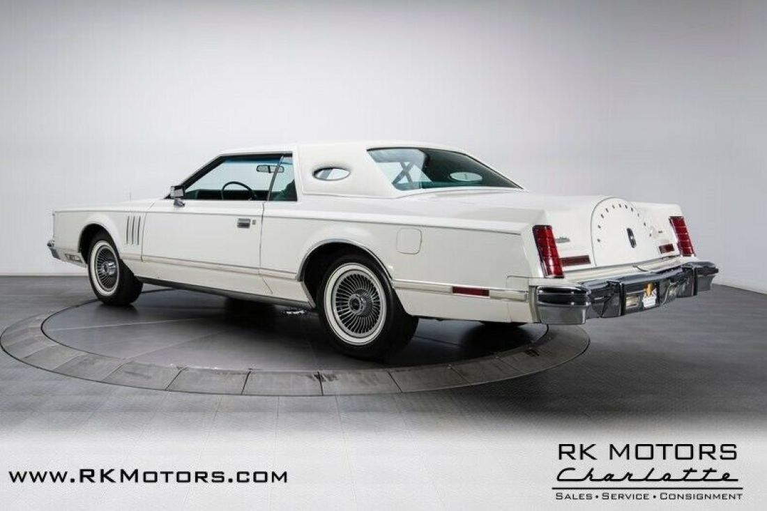 1977 Lincoln Continental Mark V - photo 8