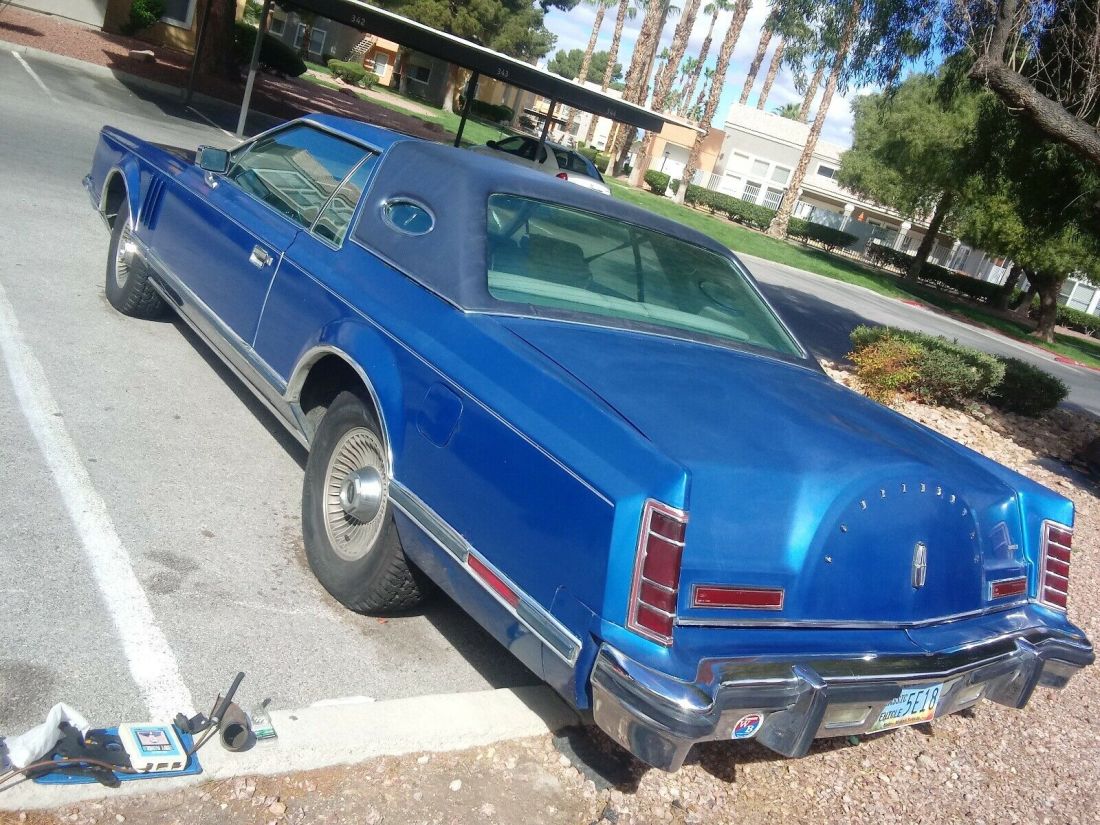 1977 Lincoln Continental - photo 4