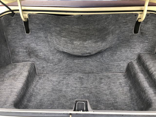 1977 Lincoln Continental Town Car - photo 9