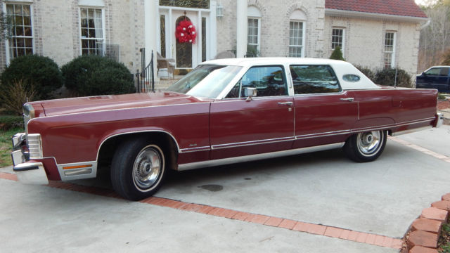 1977 Lincoln Continental Town car, beautiful classic car in great condition 1977 Lincoln Continental Base Hardtop 4-Door
