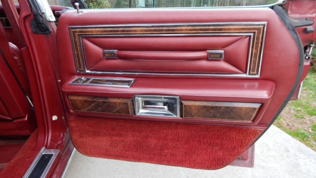1977 Lincoln Continental Base Hardtop 4-Door - photo 12