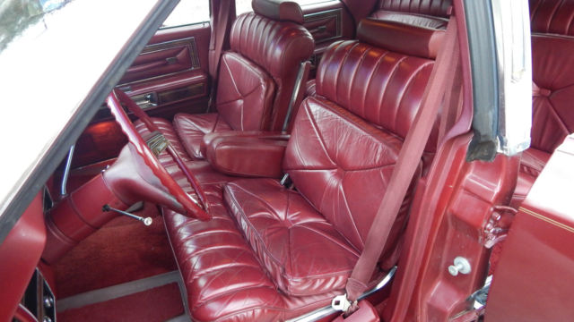 1977 Lincoln Continental Base Hardtop 4-Door - photo 9