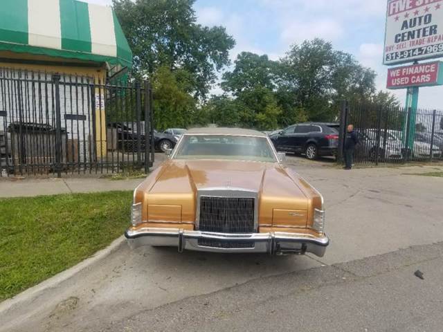 1977 Lincoln Continental TOWN CAR - photo 2
