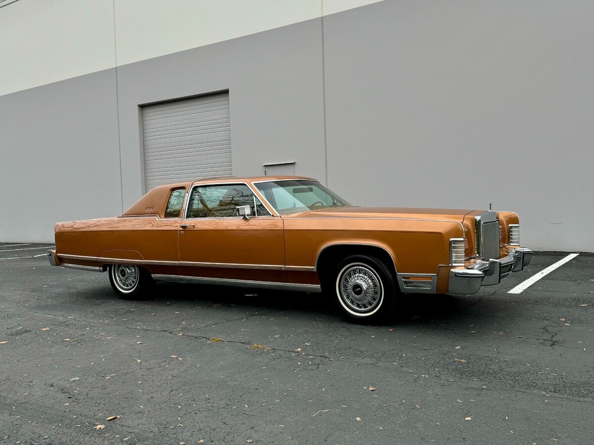 1977 Lincoln Continental - photo 6