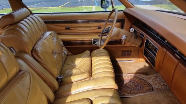 1977 Lincoln Continental - photo 8