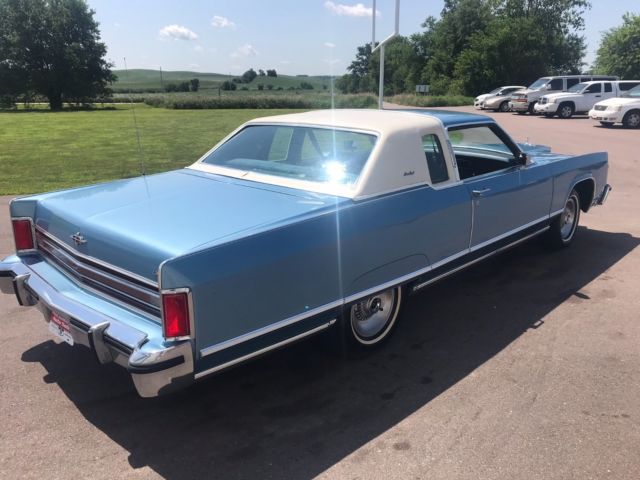 1977 Lincoln Continental - photo 7