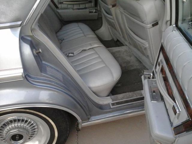 1977 Lincoln Continental - photo 7